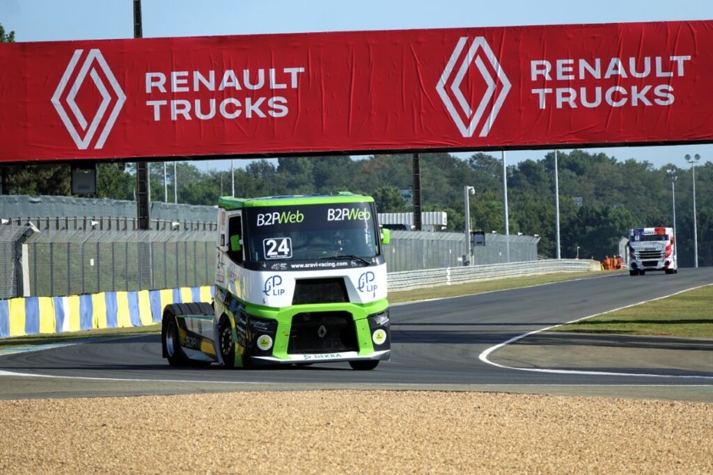 Le Team Aravi Racing lors du Grand Prix Camions au Mans 2023